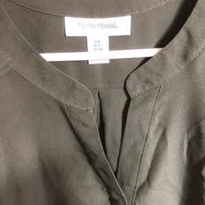 Motherhood maternity top size small